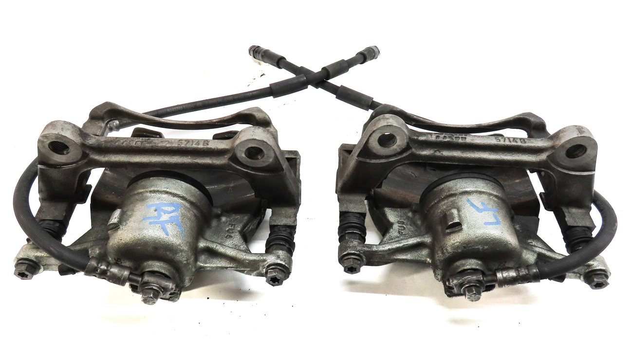 Thumbnail 4: 2015-2017 VW GOLF / AUDI A3 TT (8V MK3) 1.8T 2.0T FRONT DISC BRAKE CALIPER SET