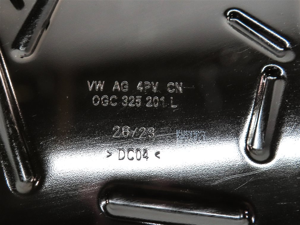 Thumbnail 5: 2018 AUDI A3 (8V) 2.0L TURBO (CZRA) AUTOMATIC TRANSMISSION OIL FLUID PAN