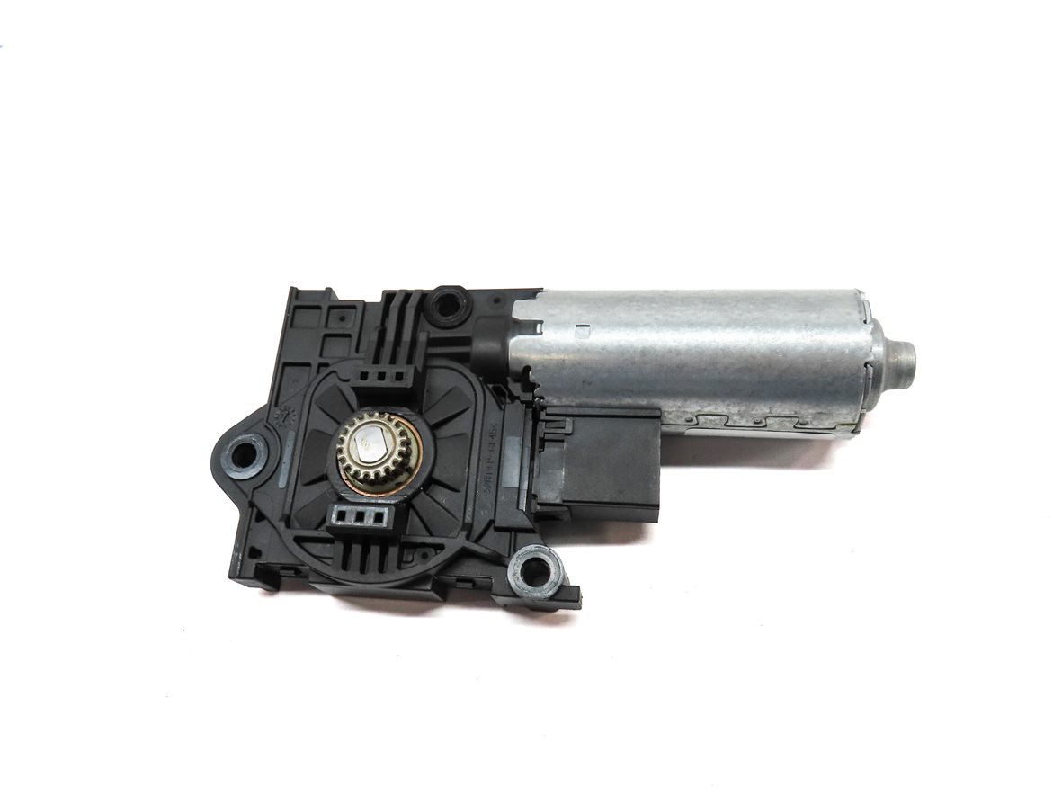 Thumbnail 5: 2017-2022 VW JETTA / AUDI - A5 Q7 RS5 S5 Q7 (F5 4M) SUNROOF MOTOR SUN ROOF MOTOR