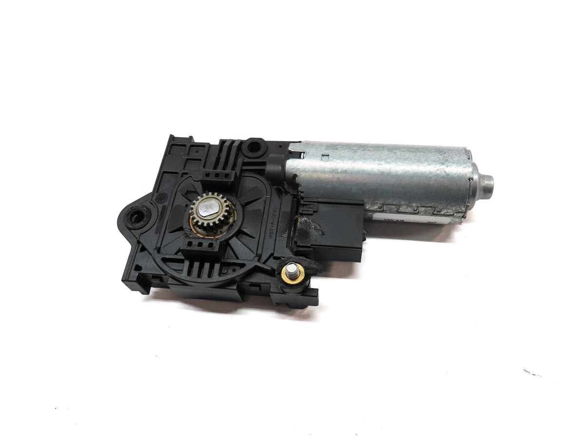 Thumbnail 5: 2017-2022 VW JETTA / AUDI - A5 Q7 RS5 S5 Q7 (F5 4M) SUNROOF MOTOR SUN ROOF MOTOR