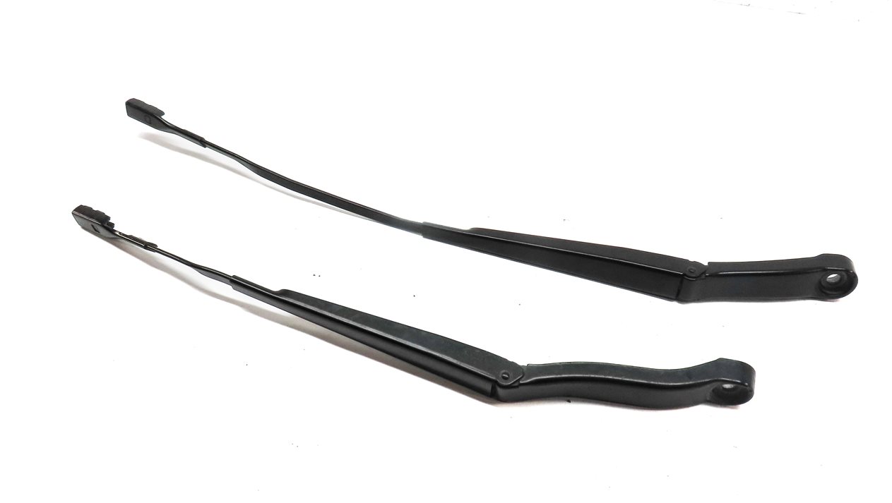 Thumbnail 1: 2017-2022 AUDI Q7 SQ7 (4M) FRONT LEFT & RIGHT WINDSHIELD WIPER ARM SET-2