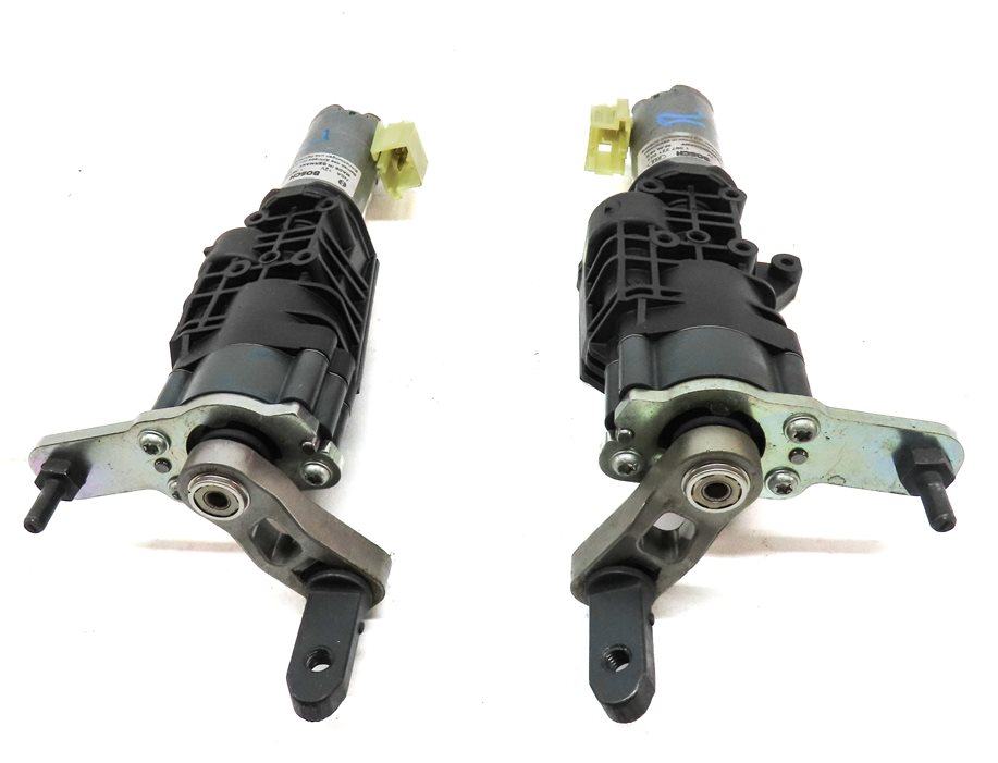 Thumbnail 2: 2017-2022 AUDI Q7 (4M) LEFT & RIGHT REAR TRUNK ASSIST DRIVE MOTOR SET-2