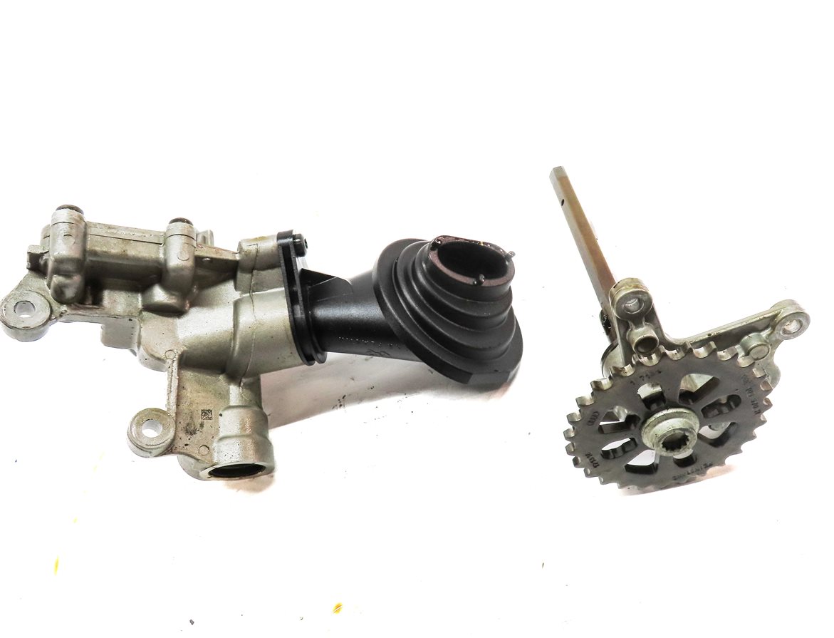 Thumbnail 3: 2017 AUDI Q7 (4M) 3.0L SUPER (CREC) ENGINE MOTOR OIL FLUID PUMP
