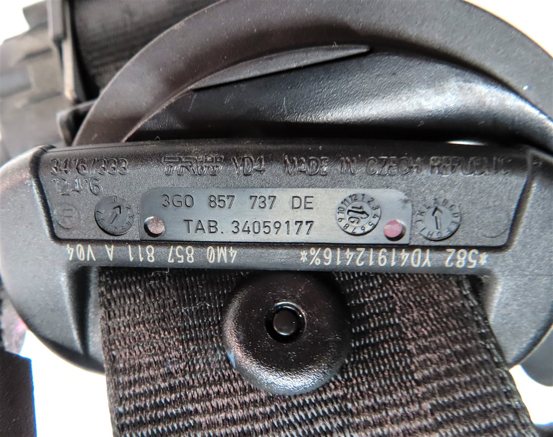Thumbnail 5: 2017 AUDI Q7 (4M) REAR 3RD THIRD ROW LEFT SEAT SEATBELT RETRACTOR (BLACK)
