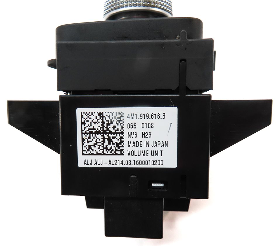 Thumbnail 6: 2017 AUDI Q7 (4M) FRONT CENTER CONSOLE VOLUME SKIP TRACK SWITCH DIAL BUTTON