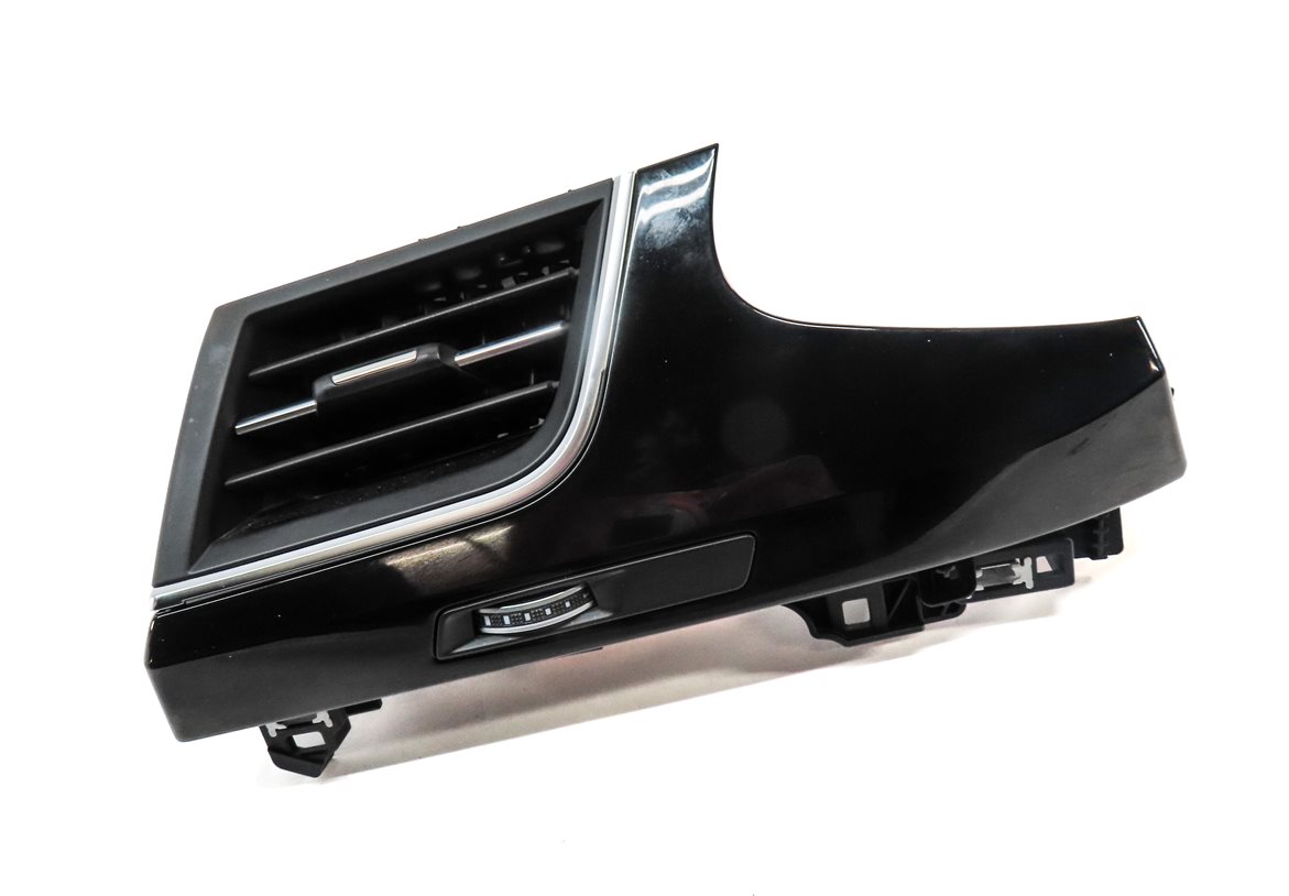 Thumbnail 3: 2017 AUDI Q7 (4M) FRONT LEFT DRIVER DASH HEAT AIR AC HVAC VENT w/ TRIM (BLACK)