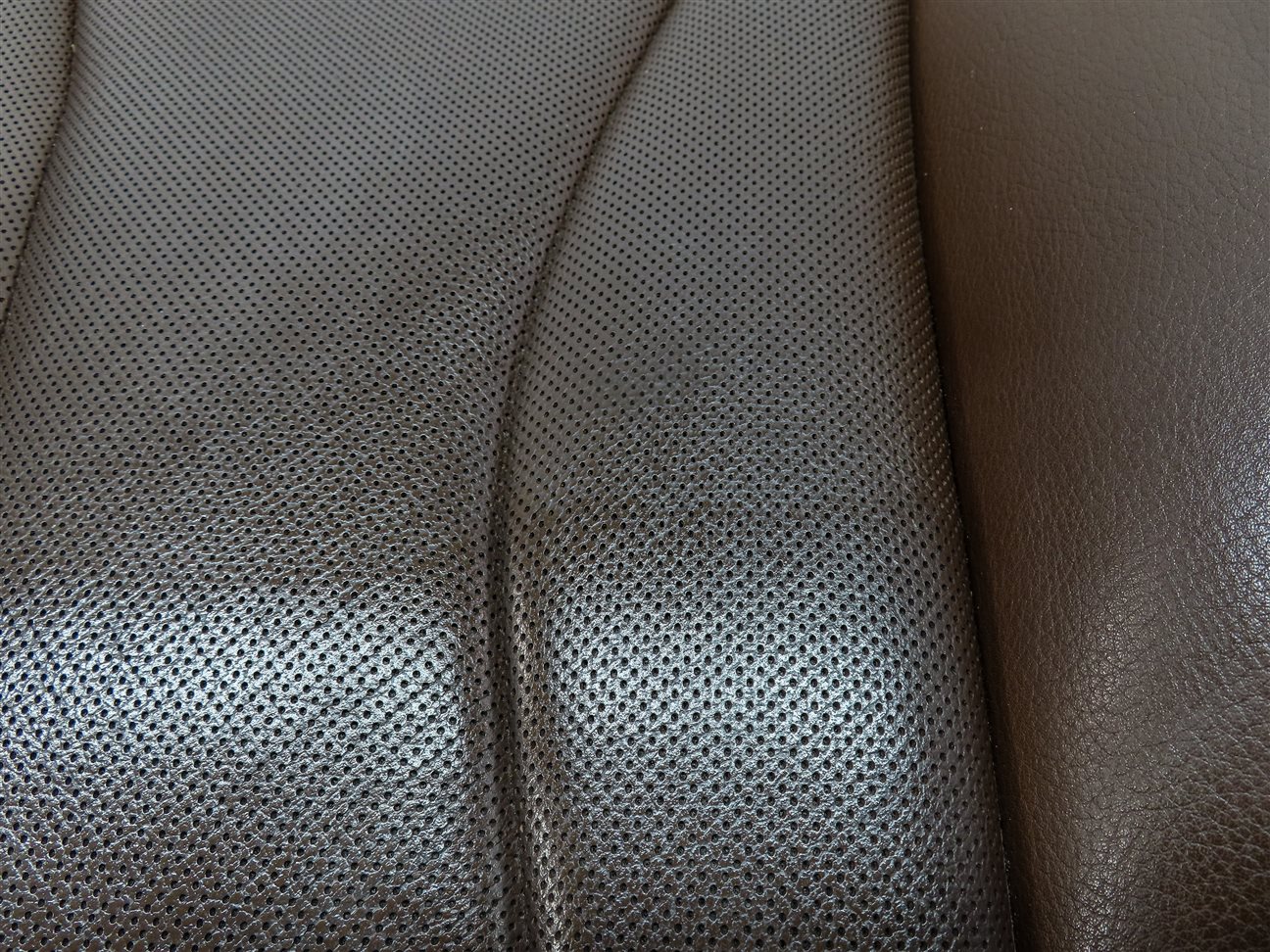 Thumbnail 7: 2017 AUDI Q7 (4M) FRONT LEFT DRIVER UPPER HEATED VENTED MEMORY SEAT BACK (BROWN)