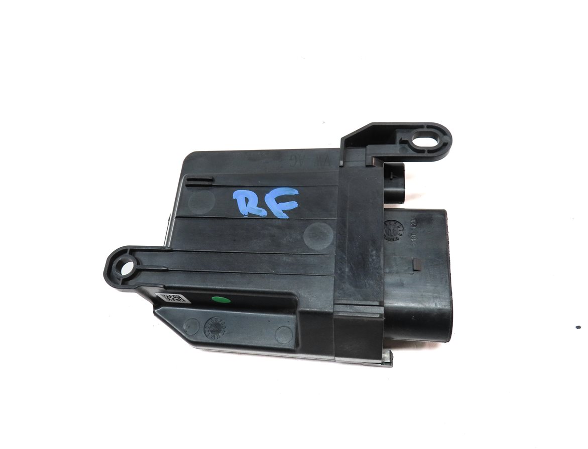 Thumbnail 4: 2017 AUDI Q7 (4M) FRONT RIGHT PASSENGER SEAT OCCUPANCY CONTROL MODULE