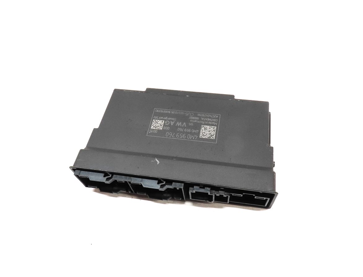 Thumbnail 1: 17-20 AUDI Q7 (4M) FRONT RIGHT PASSENGER SEAT BACKREST ADJUST CONTROL MODULE