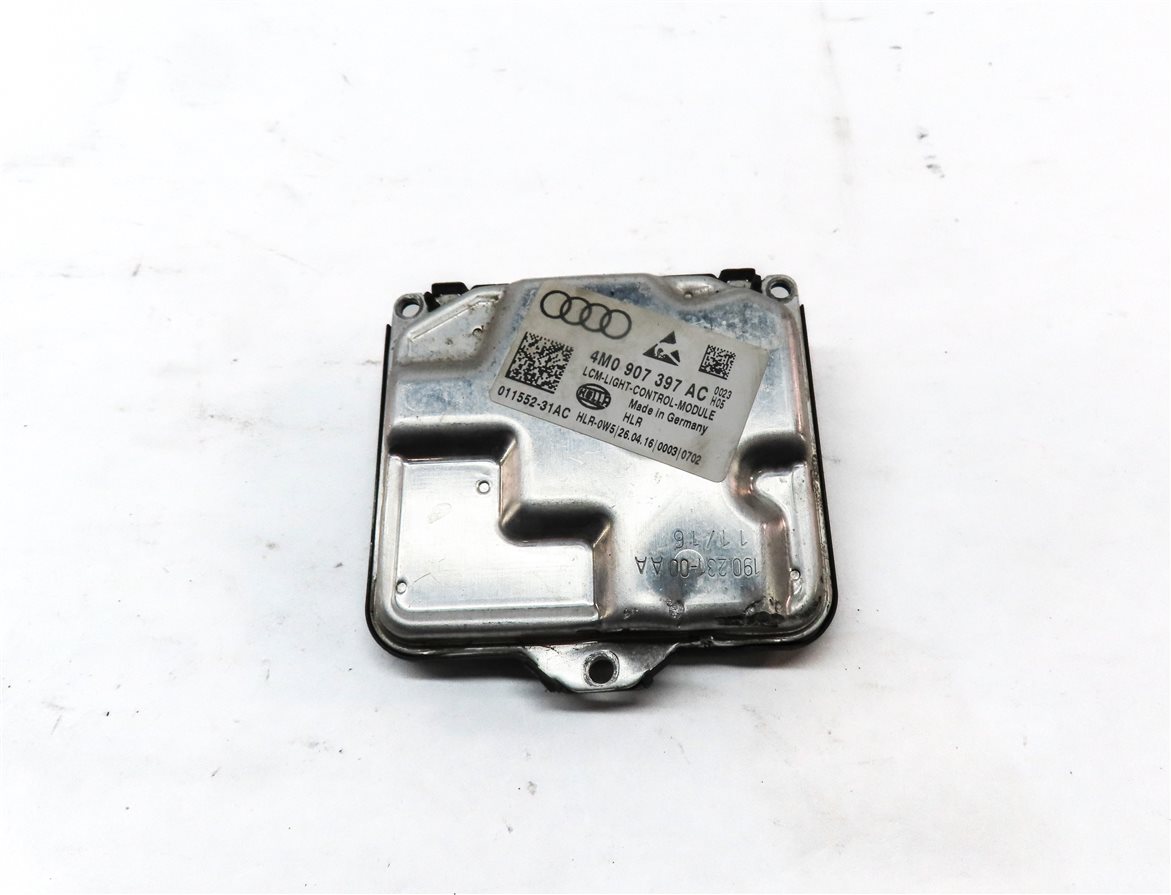 Thumbnail 2: 2017 AUDI Q7 (4M) FRONT RIGHT PASSENGER HEADLIGHT HEAD LIGHT LAMP CONTROL MODULE