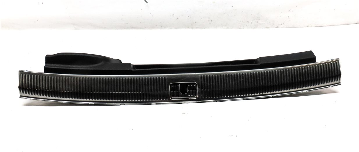 Thumbnail 2: 17 AUDI Q7 (4M) REAR CARGO TAILGATE HATCH SILL SCUFF PLATE MOULDING PANEL CHROME