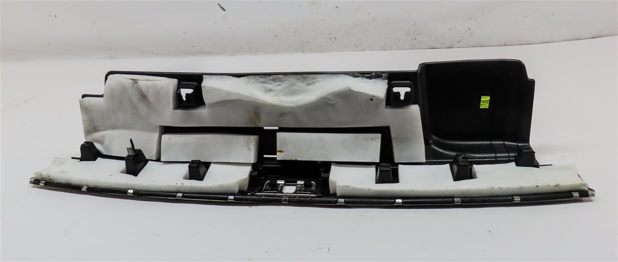Thumbnail 5: 17 AUDI Q7 (4M) REAR CARGO TAILGATE HATCH SILL SCUFF PLATE MOULDING PANEL CHROME