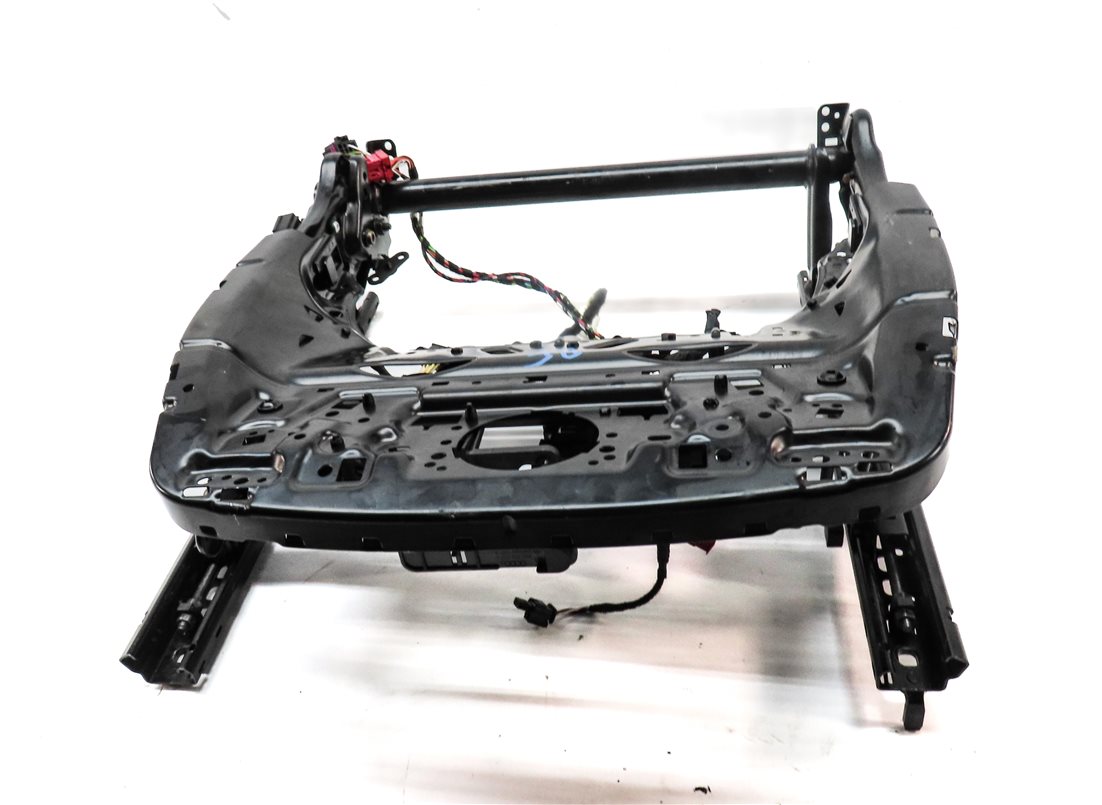 Thumbnail 2: 2017-2020 AUDI Q7 (4M) RIGHT FRONT PASSENGER SEAT TRACK w/ MOTORS (VENTED)