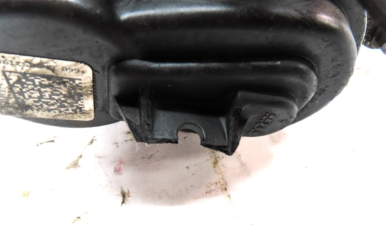 Thumbnail 7: 2017-2020 AUDI Q7 (4M) RIGHT PASSENGER REAR BRAKE CALIPER