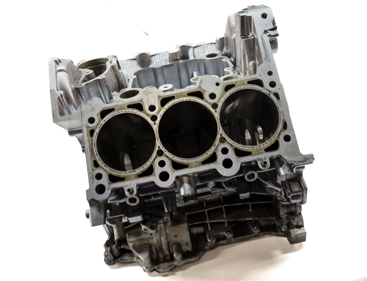 Thumbnail 3: 16-19 AUDI A6 A7 A8 Q7 (C7 D4 4M) 3.0L SUPER CREC ENGINE CYLINDER BLOCK (BARE)