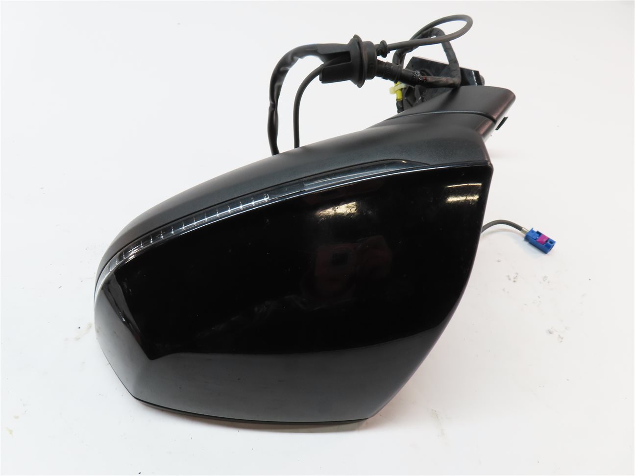 Thumbnail 2: 17-19 AUDI Q7 4M LEFT PFOLD BLIND SPOT MEMORY CAMERA HEATED DOOR MIRROR (BLACK)