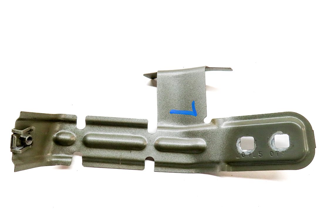 Thumbnail 7: 2014 BMW X3 (F25) FRONT LEFT DRIVER FENDER SUPPORT MOUNT BRACKET SET/3