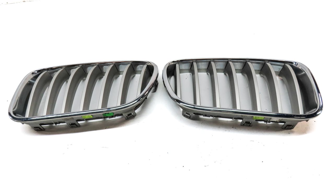 Thumbnail 2: 2013-2017 BMW X3 (F25) FRONT LEFT & RIGHT GRILLE HOOD VENT TRIM SET-2