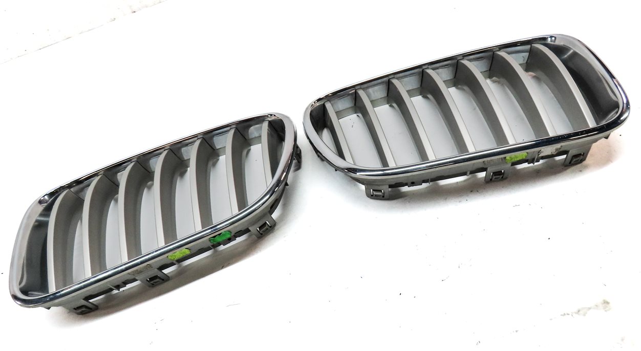 Thumbnail 3: 2013-2017 BMW X3 (F25) FRONT LEFT & RIGHT GRILLE HOOD VENT TRIM SET-2