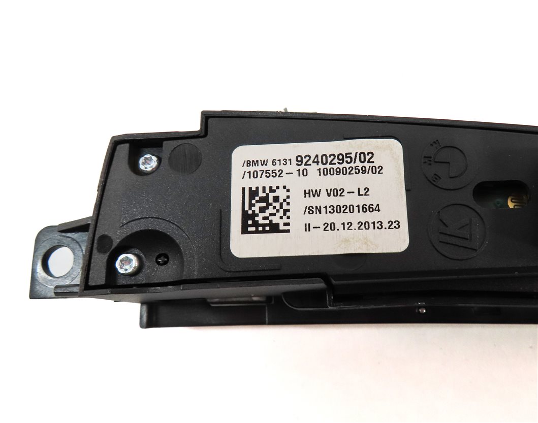 Thumbnail 6: 2014 BMW X3 (F25) HILL DECENT PDC PARK ASSIST TRACTION CONTROL SWITCH PANEL