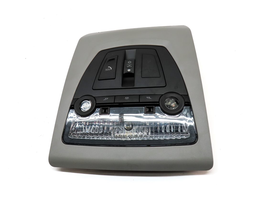 Thumbnail 2: 2014 BMW X3 (F25) FRONT OVERHEAD DOME LIGHT LAMP w/ SUNROOF SWITCHES (GRAY)