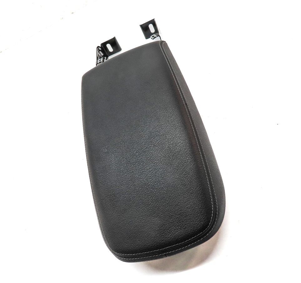 Thumbnail 3: 11-18 BMW X3 X4 F25 F26 FRONT CENTER CONSOLE ARMREST LID (BLACK)