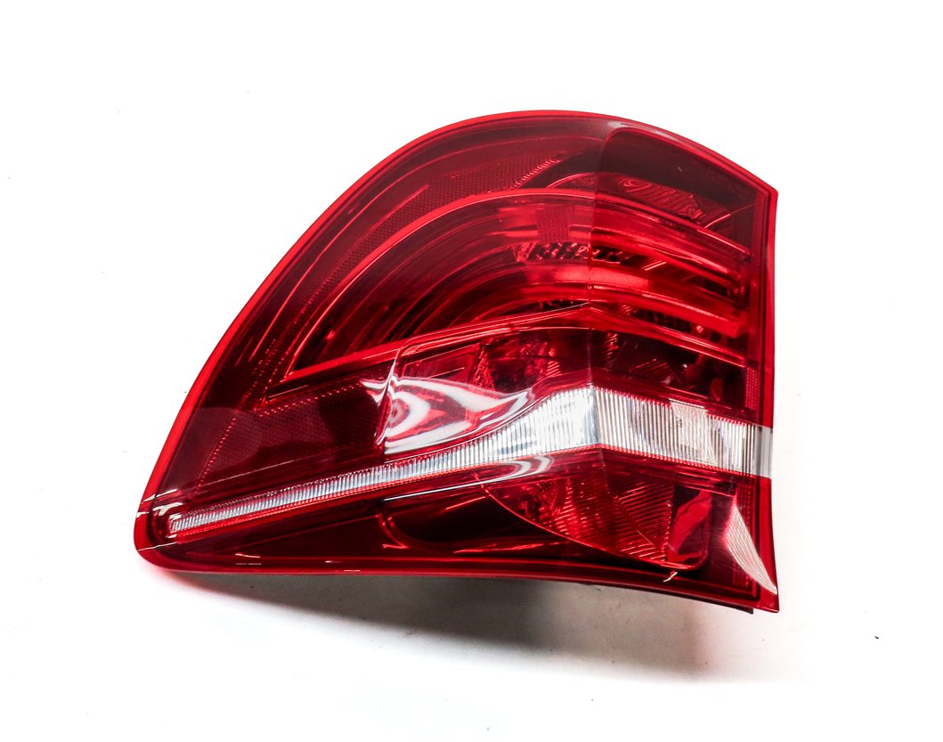 Thumbnail 5: 11-17 BMW X3 (F25) RIGHT PASSENGER OUTER INCANDESCENT TAILLIGHT LAMP (OPT 522)