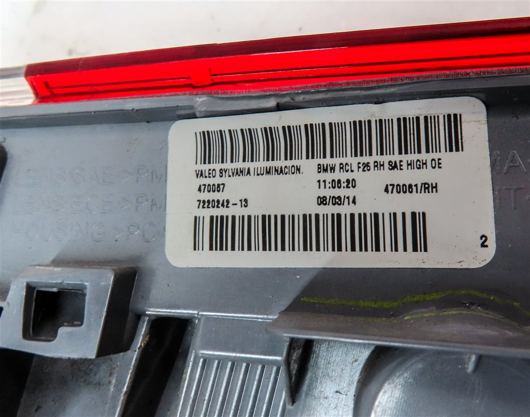 Thumbnail 7: 11-17 BMW X3 (F25) RIGHT PASSENGER OUTER INCANDESCENT TAILLIGHT LAMP (OPT 522)