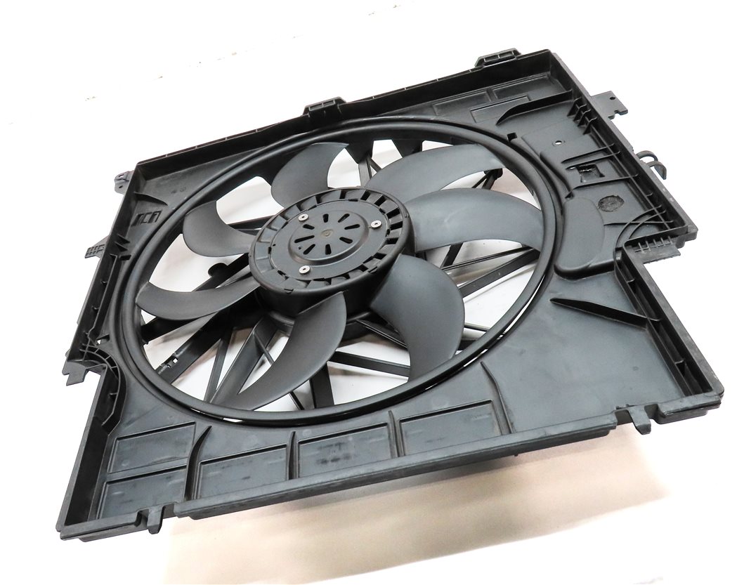 Thumbnail 3: 11-18 BMW X3 X4 (F25 F26) 3.0L N55 TURBO ENGINE 600 WATT RADIATOR COOLING FAN
