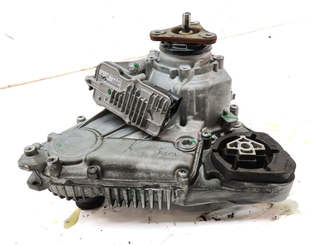 Thumbnail 2: 12-18 BMW X3 X4 X5 X6 (F15 F16 F25 F26) 2.0L 3.0D 3.0L FRONT TRANSFER CASE