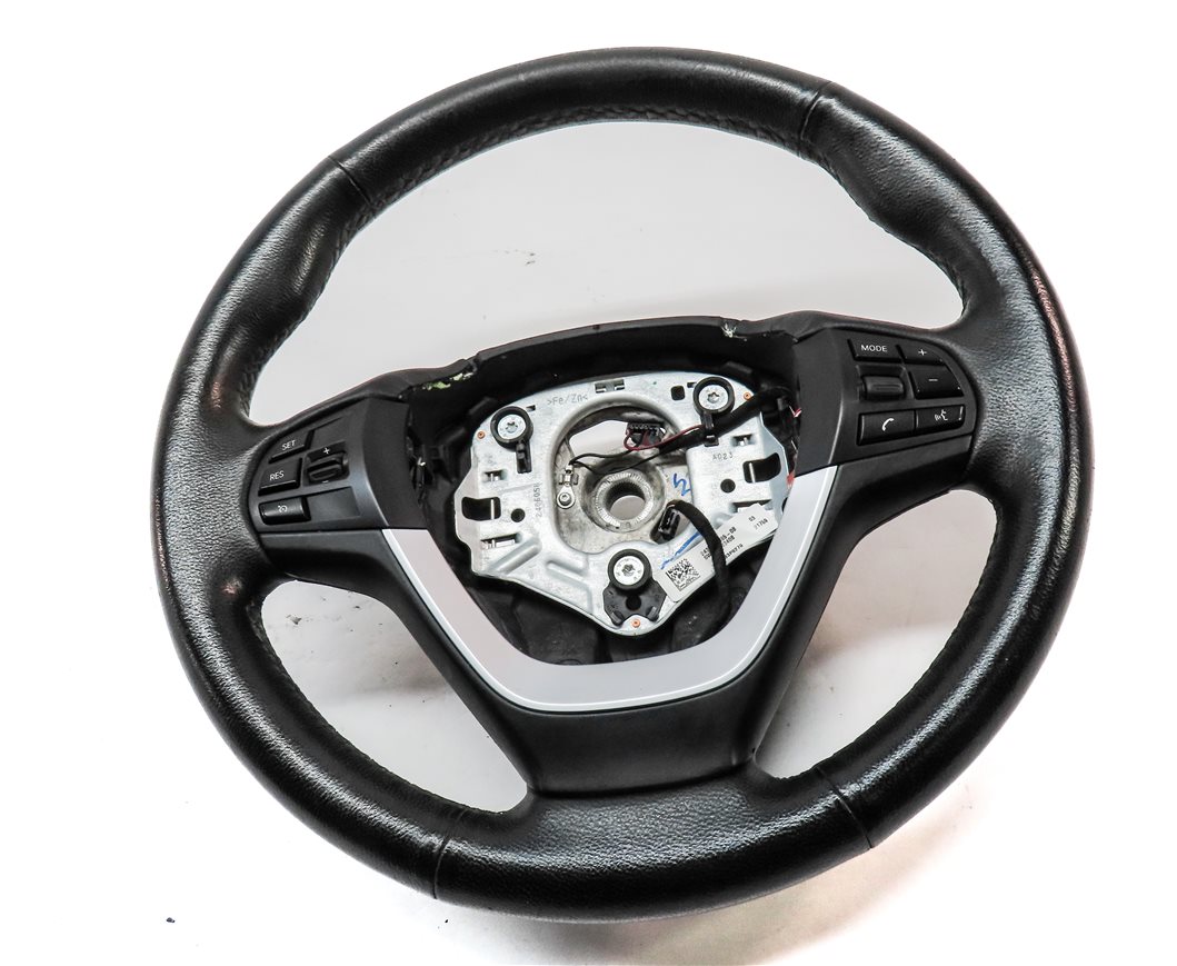 Thumbnail 3: 11-18 BMW X3 X4 (F25 F26) HEATED SPORT 3 SPOKE STEERING WHEEL & SWITCHES (BLACK)