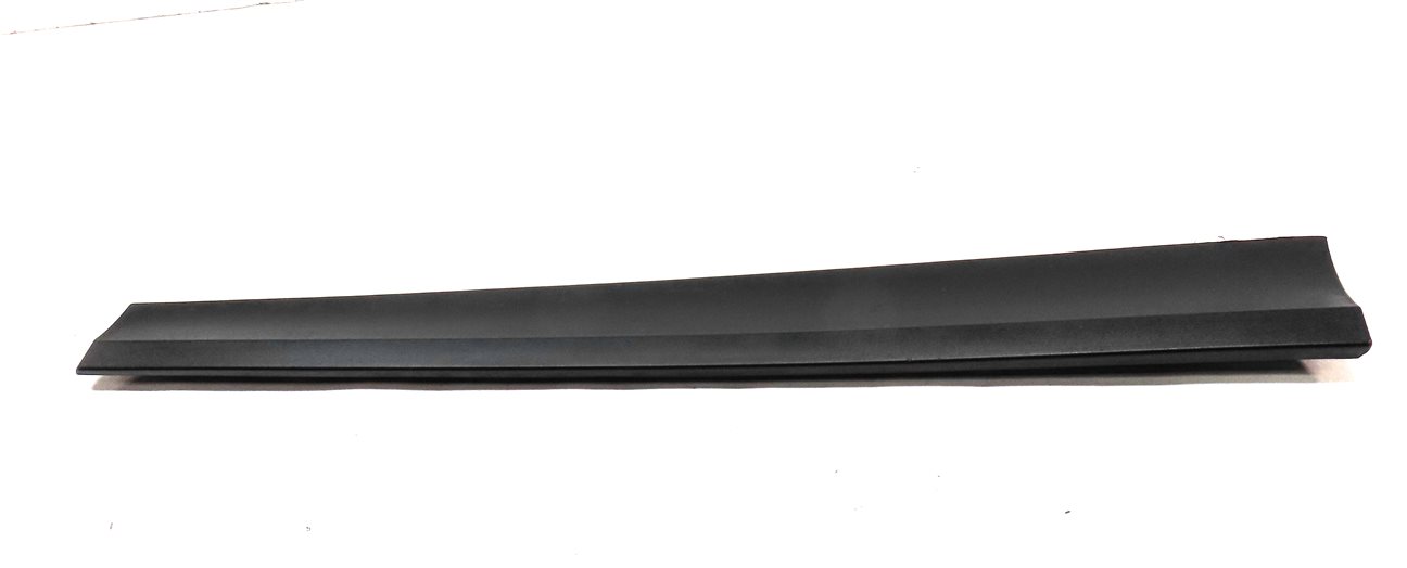 Thumbnail 2: 11-18 BMW X3 X4 (F25 26) FRONT RIGHT LOWER DOOR MOULDING TRIM (w/o M or X-LINE)