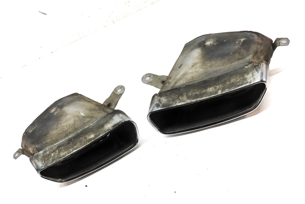 Thumbnail 3: 16-18 AUDI A6 C7 4G REAR MUFFLER EXHAUST TRIM TIP SET/ 2 (CHROME)