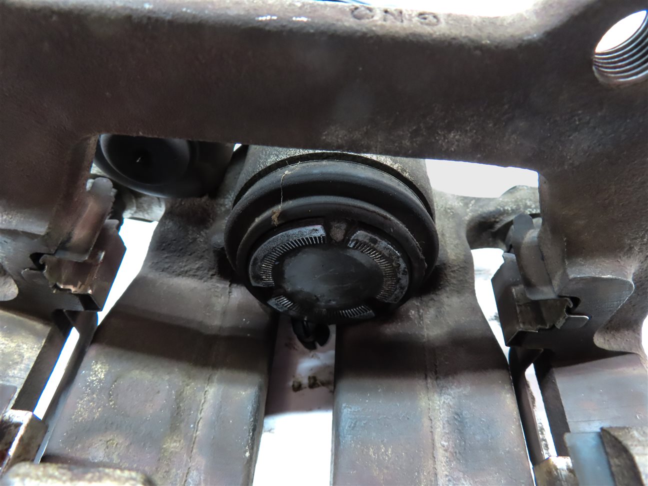 Thumbnail 7: 2012-2017 AUDI A6 A7 (C7) LEFT DRIVER REAR DISC BRAKE CALIPER (330mm ROTOR)