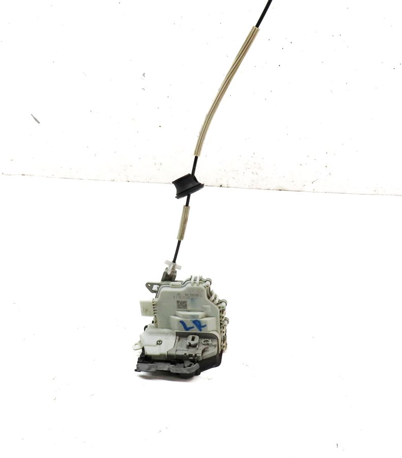 Thumbnail 2: 10-23 VW PORSCHE AUDI A3 A4 A8 S3 S4 Q5 MACAN PANAMERA REAR LEFT DOOR LATCH