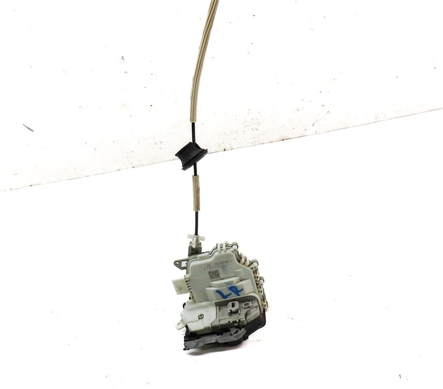 Thumbnail 3: 10-23 VW PORSCHE AUDI A3 A4 A8 S3 S4 Q5 MACAN PANAMERA REAR LEFT DOOR LATCH