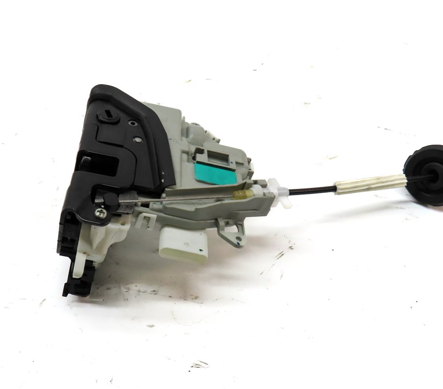 Thumbnail 5: 10-23 VW PORSCHE AUDI A3 A4 A8 S3 S4 Q5 MACAN PANAMERA REAR LEFT DOOR LATCH