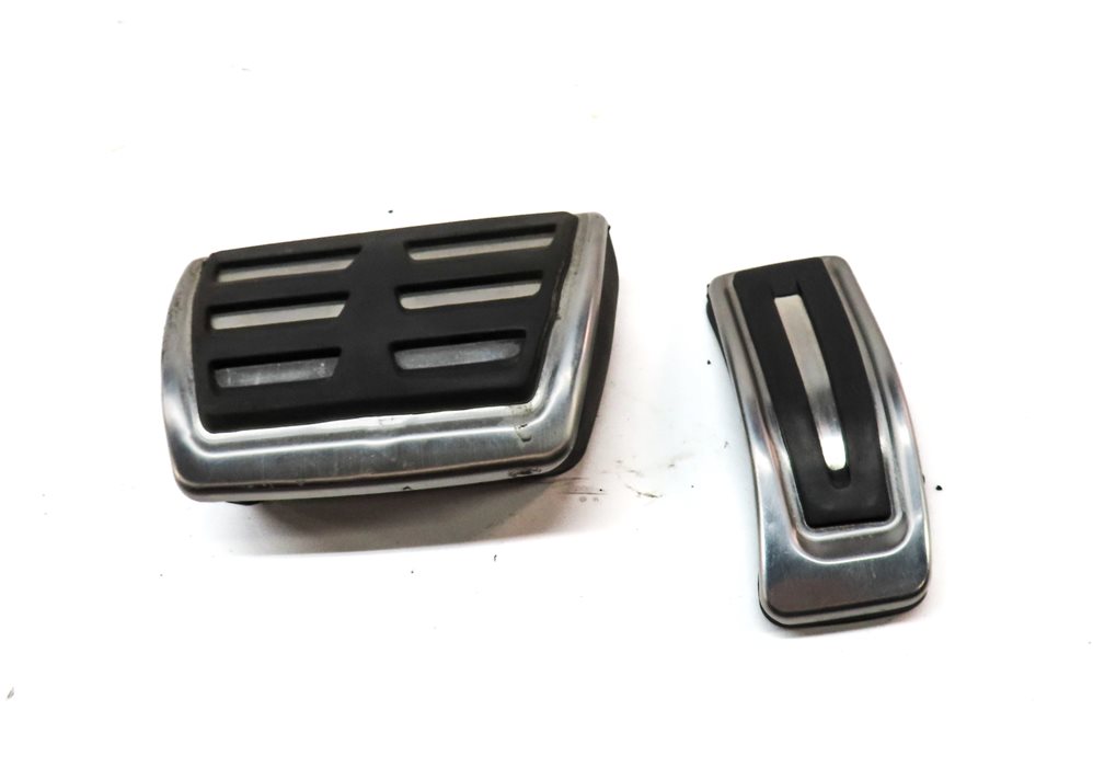 Thumbnail 2: 2018 PORSCHE MACAN (95B) FRONT LEFT BRAKE & GAS PEDAL COVER TRIM SET 2