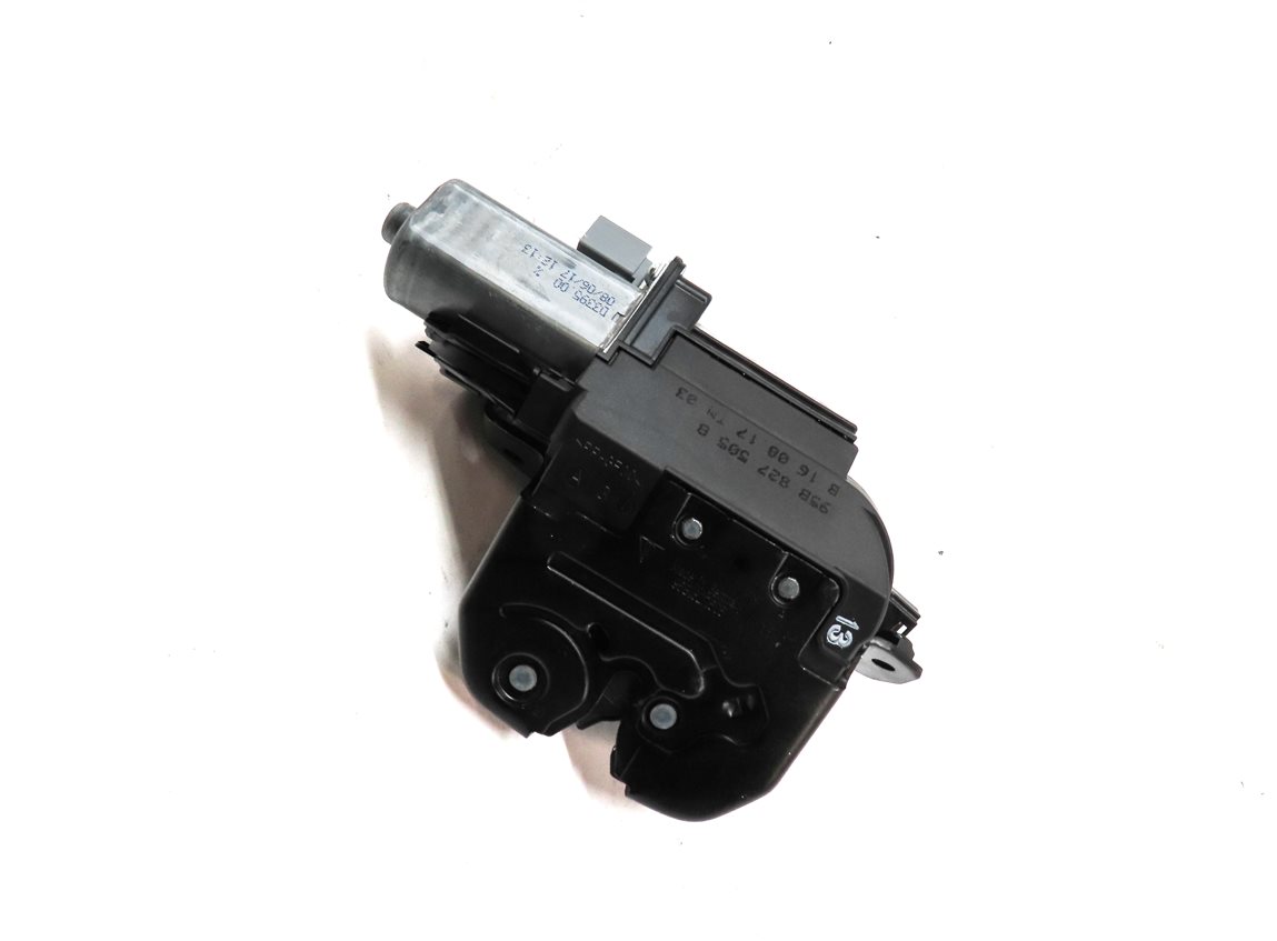 Thumbnail 3: 2018 PORSCHE MACAN (95B) REAR HATCH TAILGATE TRUNK LOCK LATCH