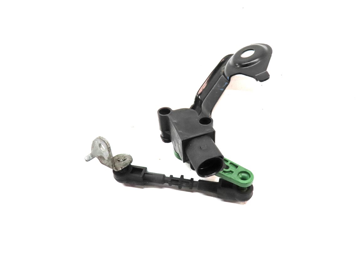 Thumbnail 2: 2018 PORSCHE MACAN (95B) REAR LEFT DRIVER SIDE SUSPENSION HEIGHT LEVEL SENSOR