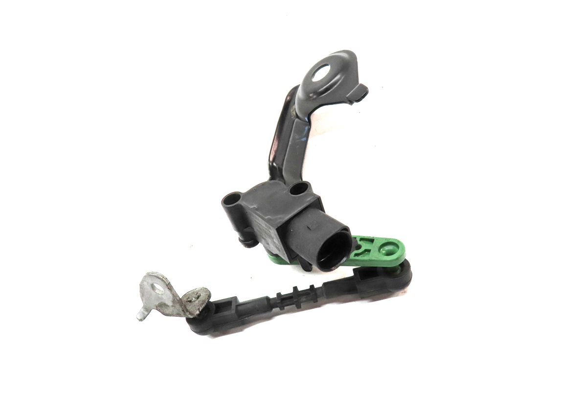 Thumbnail 3: 2018 PORSCHE MACAN (95B) REAR LEFT DRIVER SIDE SUSPENSION HEIGHT LEVEL SENSOR