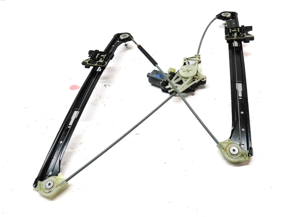 Thumbnail 2: 2015-2019 PORSCHE MACAN (95B) FRONT LEFT DRIVER DOOR WINDOW REGULATOR w/ MOTOR