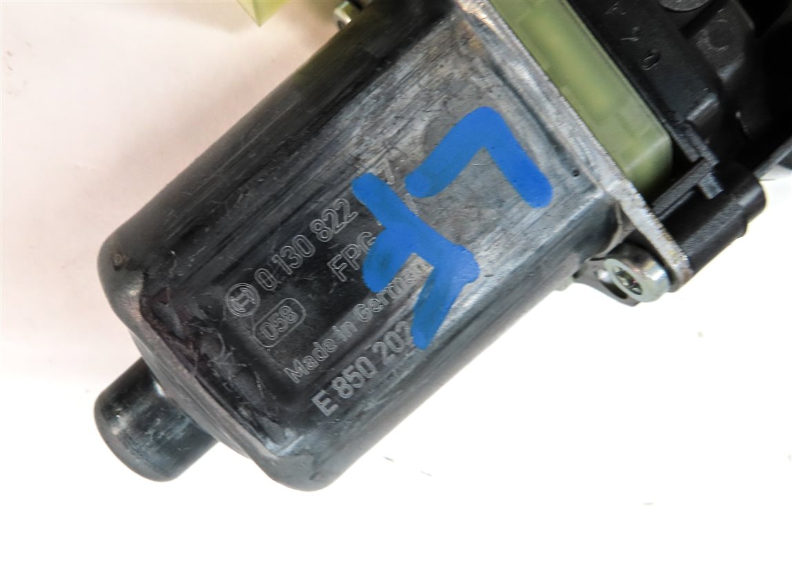 Thumbnail 6: 2015-2019 PORSCHE MACAN (95B) FRONT LEFT DRIVER DOOR WINDOW REGULATOR w/ MOTOR