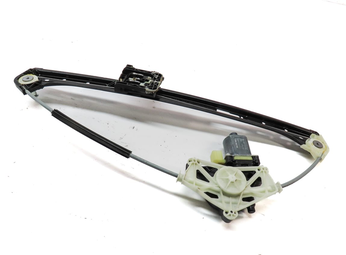 2015-2019 PORSCHE MACAN (95B) REAR RIGHT DOOR WINDOW REGULATOR w/ MOTOR