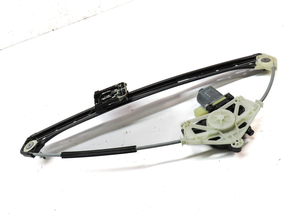 Thumbnail 3: 2015-2019 PORSCHE MACAN (95B) REAR RIGHT DOOR WINDOW REGULATOR w/ MOTOR