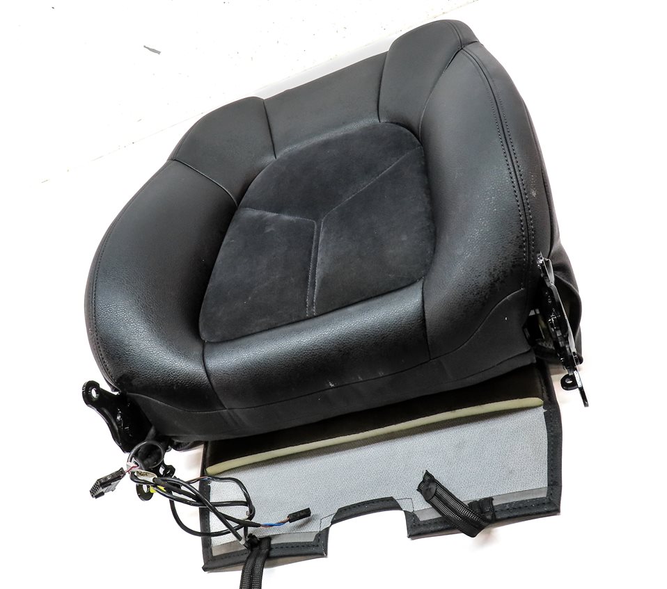 Thumbnail 3: 2018 PORSCHE MACAN (95B) FRONT RIGHT PASSENGER UPPER HEATED SEAT CUSHION (Black)
