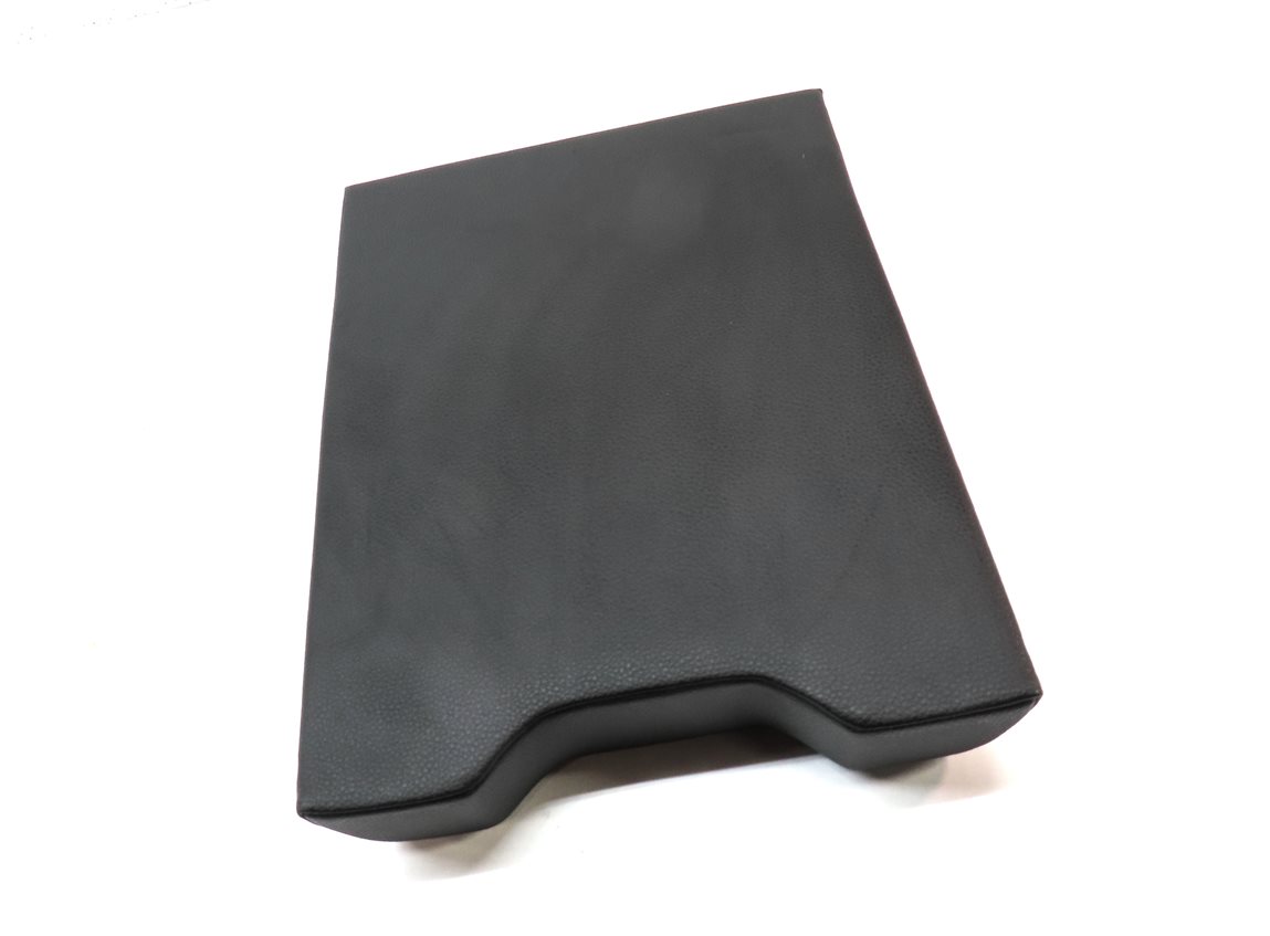 Thumbnail 3: 2015-2023 PORSCHE MACAN (95B) REAR SEAT FOLD DOWN ARMREST w/ CUPHOLDER (Black)