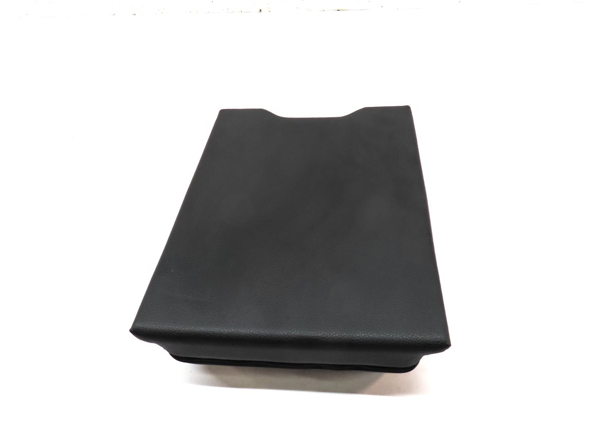 Thumbnail 4: 2015-2023 PORSCHE MACAN (95B) REAR SEAT FOLD DOWN ARMREST w/ CUPHOLDER (Black)