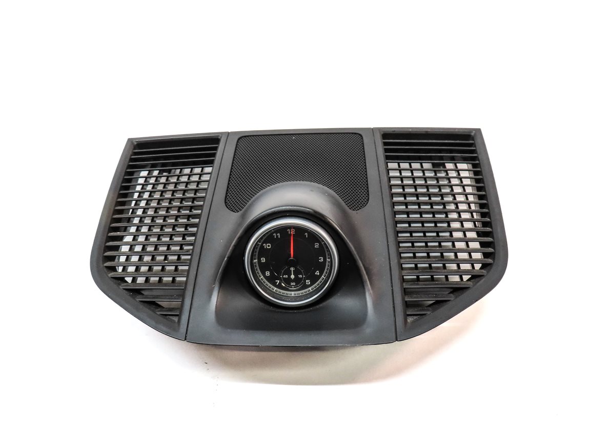 Thumbnail 2: 2018 PORSCHE MACAN (95B) FRONT DASH CLOCK w/ SURROUND SPEAKER GRILLE TRIM