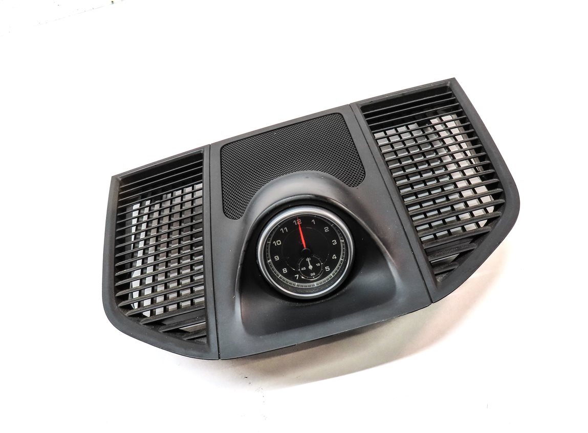 Thumbnail 3: 2018 PORSCHE MACAN (95B) FRONT DASH CLOCK w/ SURROUND SPEAKER GRILLE TRIM
